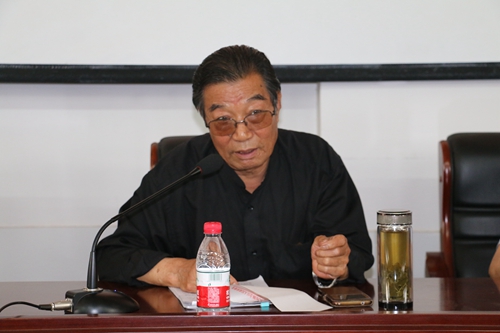 1742202455475847.jpg 1621004545308090292.jpg