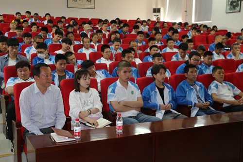 1742202460791354.jpg 1621004597900094354.jpg