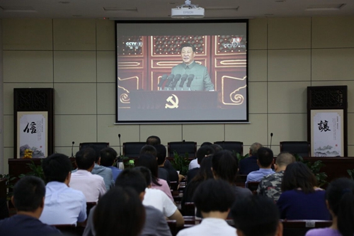 1742264396144177.jpg 1625272083814071598.jpg