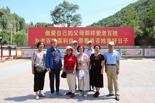 1742264520578136.jpg 1625839977662007285.jpg